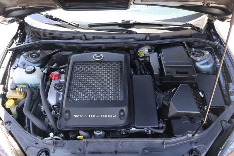 Mazda Mazda3 Hatchback Vehicle Full-screen Gallery Image 13
