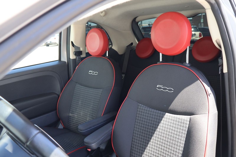 FIAT 500 Vehicle Full-screen Gallery Image 16