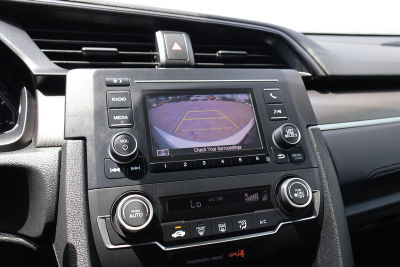 Honda Civic Sedan Vehicle Full-screen Gallery Image 28