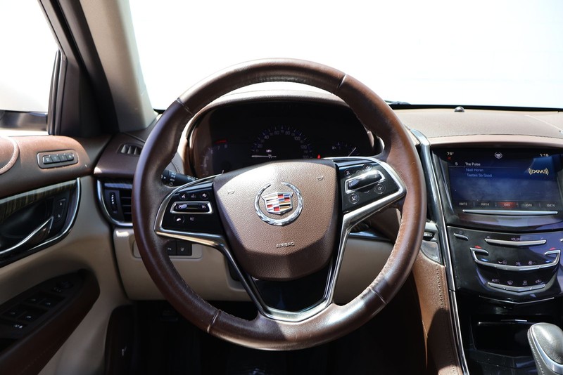 Cadillac ATS Vehicle Full-screen Gallery Image 23