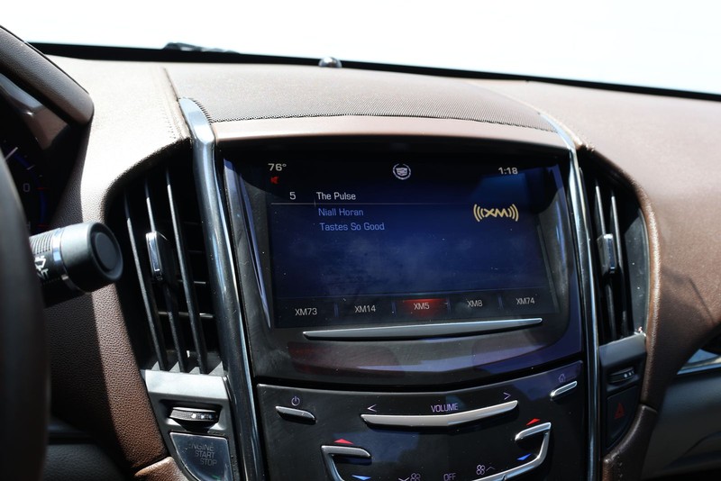 Cadillac ATS Vehicle Full-screen Gallery Image 27
