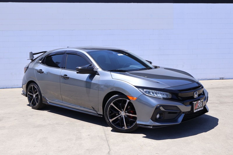 Honda Civic Hatchback Vehicle Full-screen Gallery Image 01