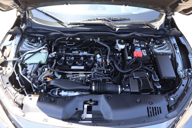 Honda Civic Hatchback Vehicle Full-screen Gallery Image 12