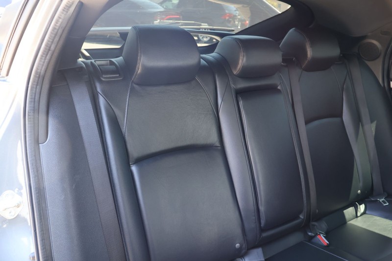 Honda Civic Hatchback Vehicle Full-screen Gallery Image 20