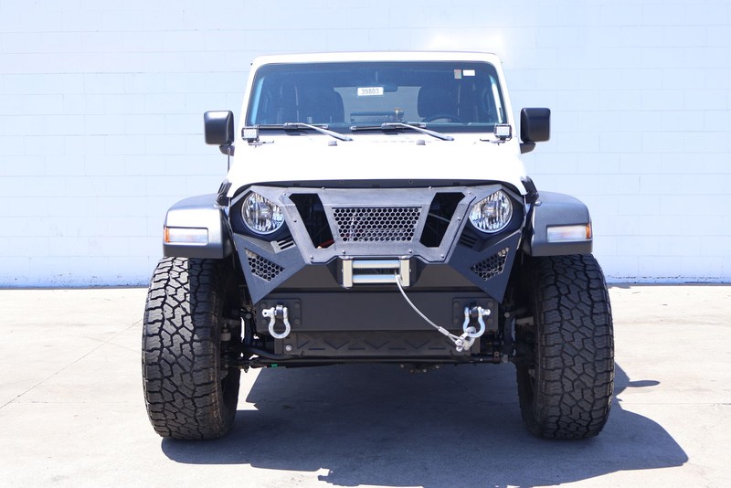 Jeep Wrangler Unlimited Vehicle Full-screen Gallery Image 02