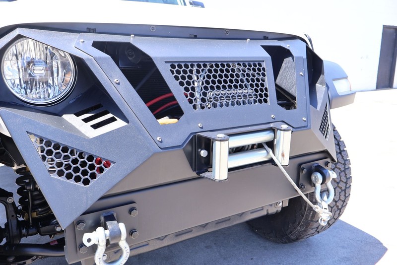 Jeep Wrangler Unlimited Vehicle Full-screen Gallery Image 12