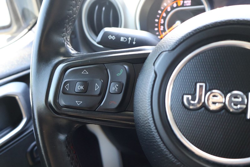 Jeep Wrangler Unlimited Vehicle Full-screen Gallery Image 26