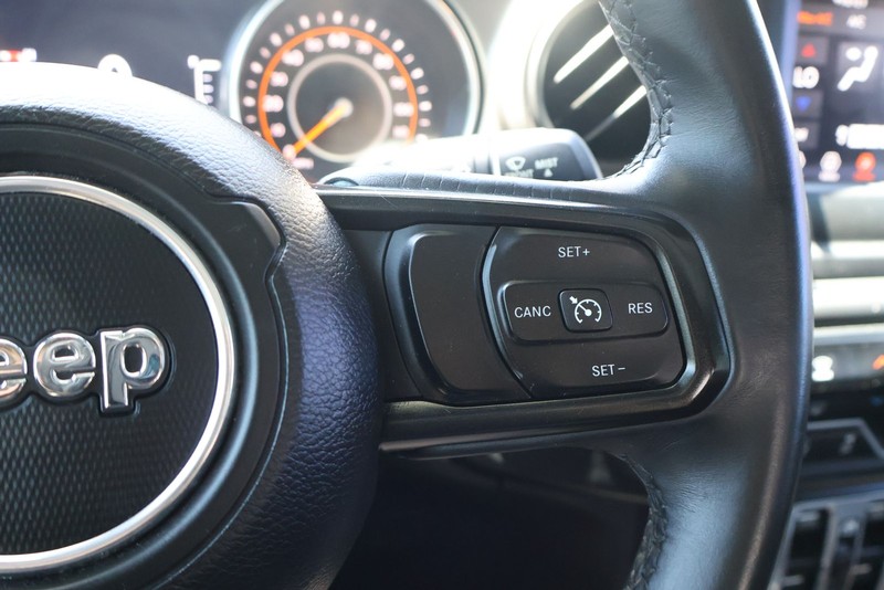 Jeep Wrangler Unlimited Vehicle Full-screen Gallery Image 27