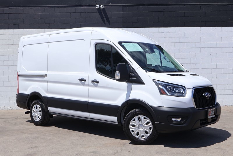 Ford Transit Cargo Van Vehicle Full-screen Gallery Image 02