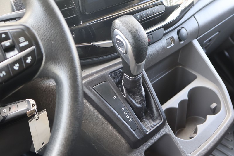 Ford Transit Cargo Van Vehicle Full-screen Gallery Image 29