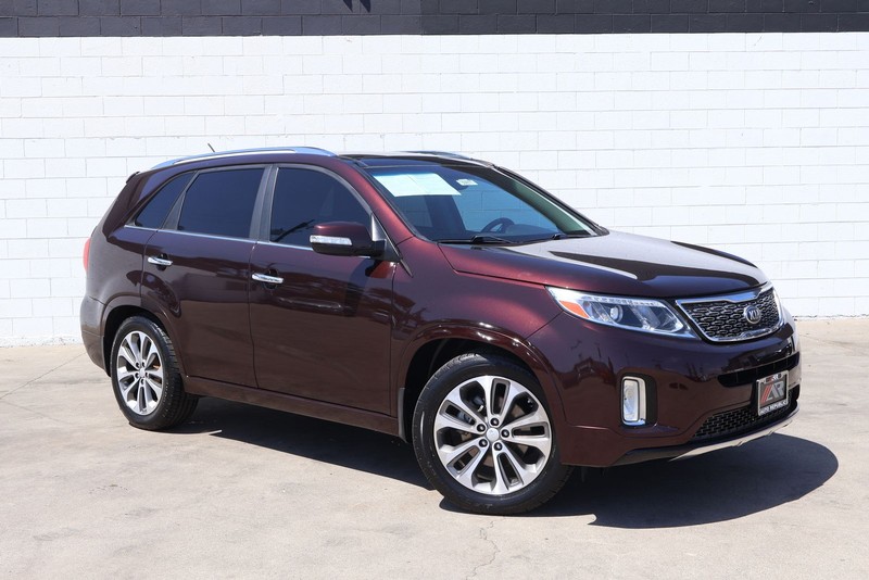 Kia Sorento Vehicle Full-screen Gallery Image 01