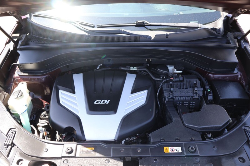 Kia Sorento Vehicle Full-screen Gallery Image 13