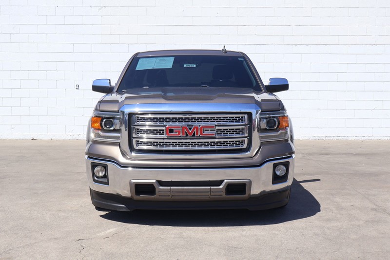 GMC Sierra 1500 Vehicle Full-screen Gallery Image 03