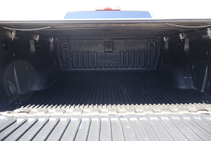 GMC Sierra 1500 Vehicle Full-screen Gallery Image 08