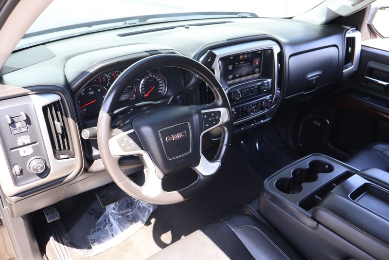 GMC Sierra 1500 Vehicle Full-screen Gallery Image 15