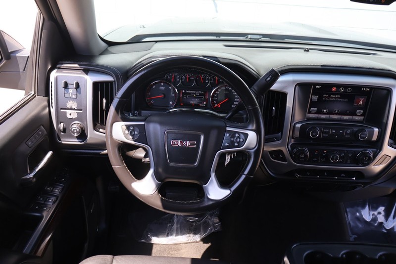 GMC Sierra 1500 Vehicle Full-screen Gallery Image 23