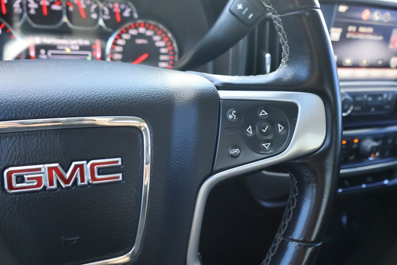 GMC Sierra 1500 Vehicle Full-screen Gallery Image 25