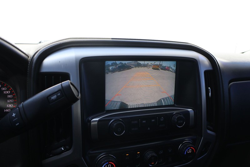 GMC Sierra 1500 Vehicle Full-screen Gallery Image 28