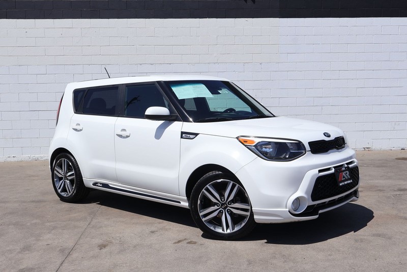 Kia Soul Vehicle Full-screen Gallery Image 01