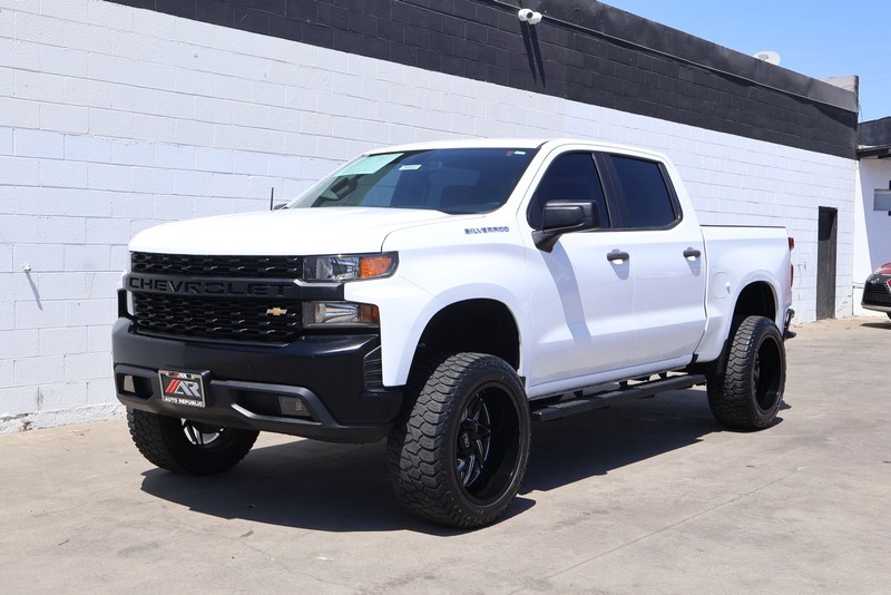 Chevrolet Silverado 1500 Vehicle Full-screen Gallery Image 11