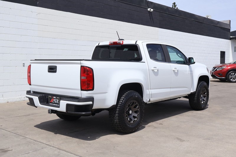 Chevrolet Colorado Vehicle Full-screen Gallery Image 05