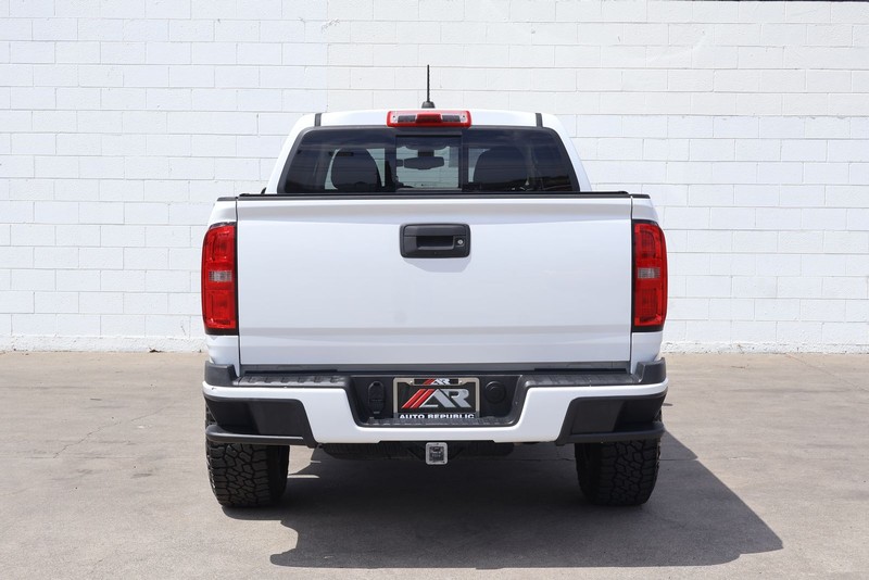 Chevrolet Colorado Vehicle Full-screen Gallery Image 06