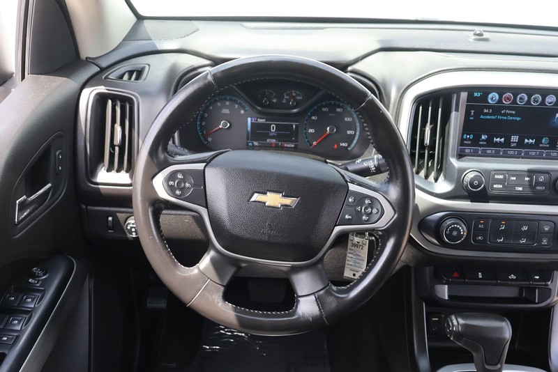 Chevrolet Colorado Vehicle Full-screen Gallery Image 23