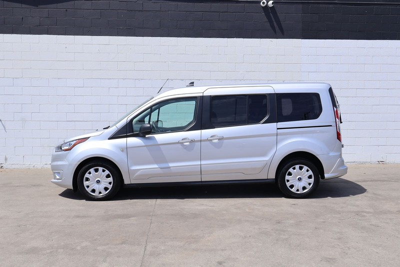 Ford Transit Connect Wagon Vehicle Full-screen Gallery Image 10