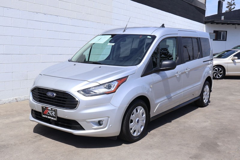 Ford Transit Connect Wagon Vehicle Full-screen Gallery Image 11