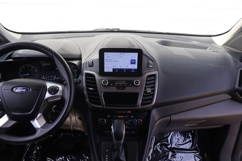 Ford Transit Connect Wagon Vehicle Full-screen Gallery Image 27