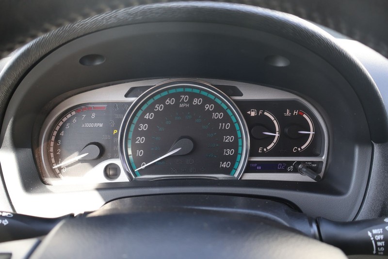Toyota Venza Vehicle Full-screen Gallery Image 23