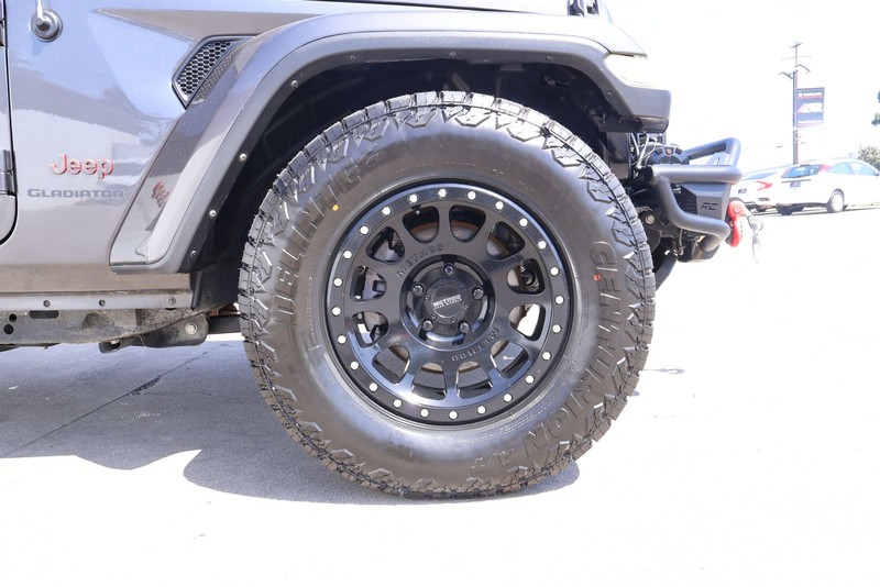 Jeep Gladiator Vehicle Full-screen Gallery Image 14