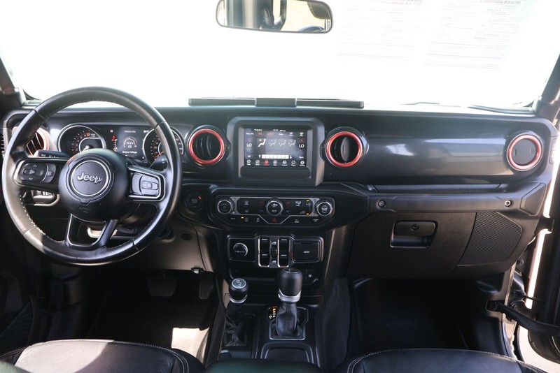 Jeep Gladiator Vehicle Full-screen Gallery Image 22