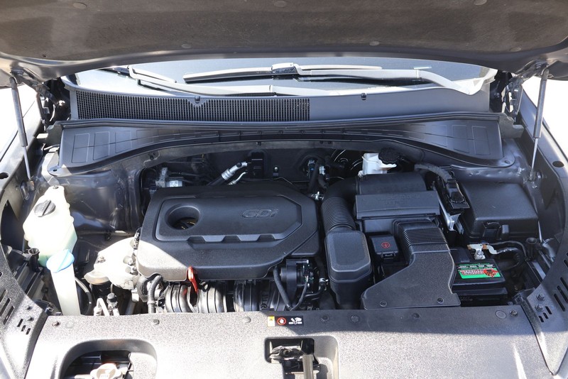 Kia Sorento Vehicle Full-screen Gallery Image 12