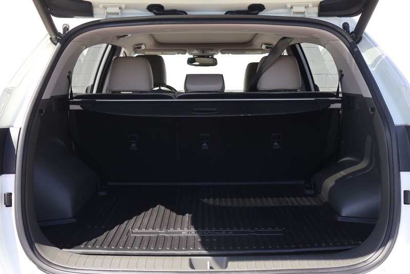 Kia Sportage Vehicle Full-screen Gallery Image 08