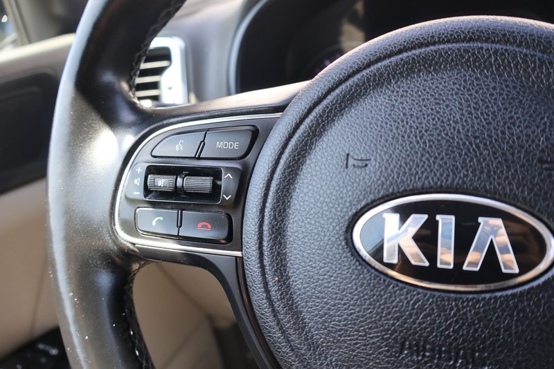 Kia Sportage Vehicle Full-screen Gallery Image 25