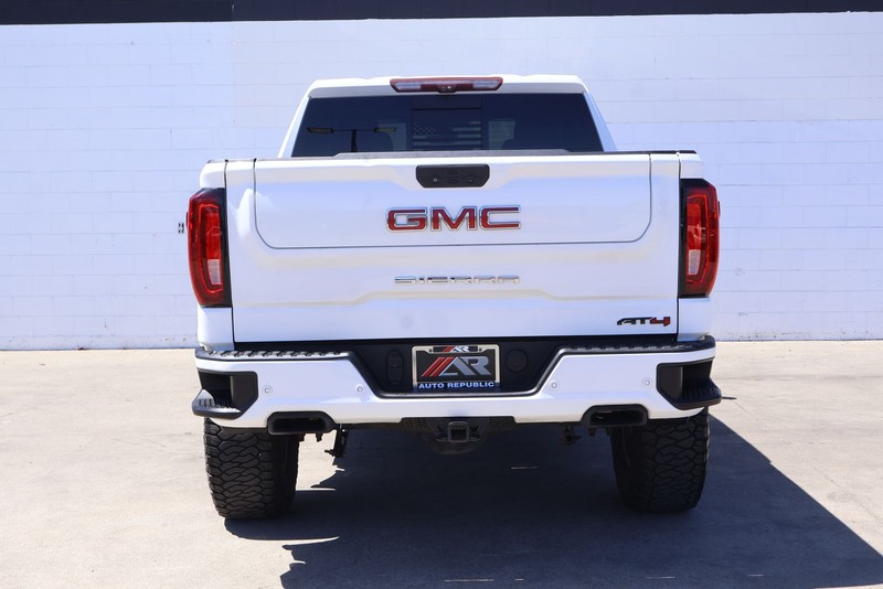GMC Sierra 1500 Vehicle Full-screen Gallery Image 06