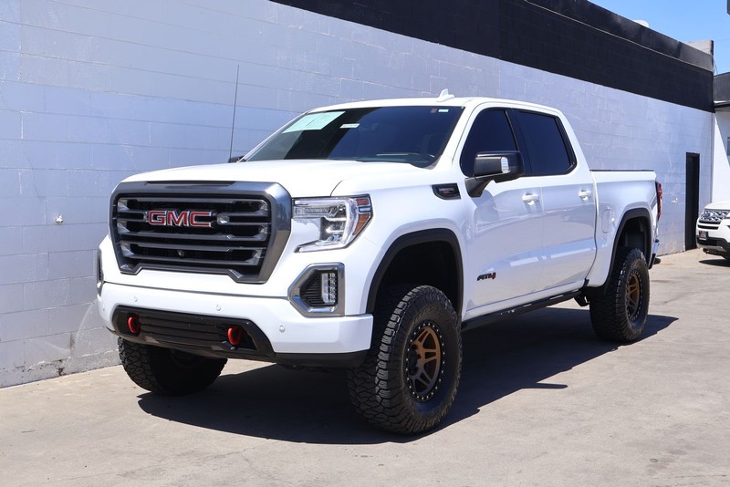 GMC Sierra 1500 Vehicle Full-screen Gallery Image 11
