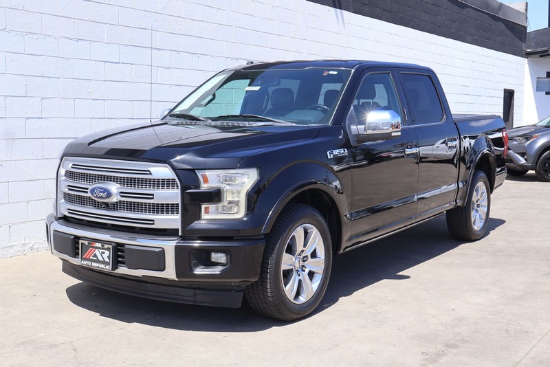 Ford F-150 Vehicle Full-screen Gallery Image 11
