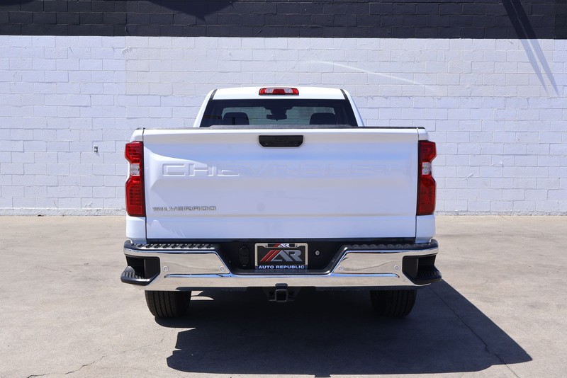 Chevrolet Silverado 1500 Vehicle Full-screen Gallery Image 06