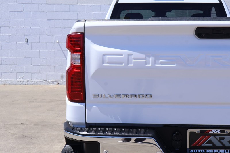 Chevrolet Silverado 1500 Vehicle Full-screen Gallery Image 07