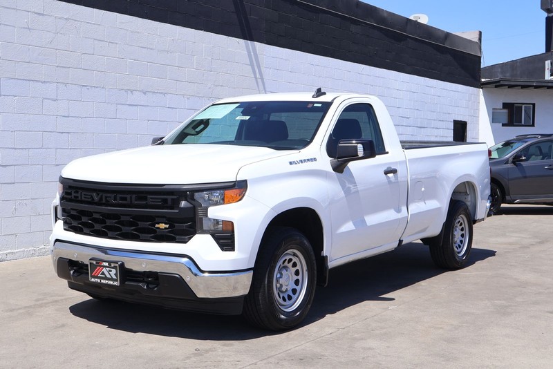 Chevrolet Silverado 1500 Vehicle Full-screen Gallery Image 11