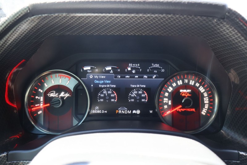 Ford F-150 Vehicle Full-screen Gallery Image 26