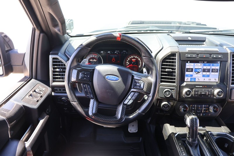Ford F-150 Vehicle Full-screen Gallery Image 27