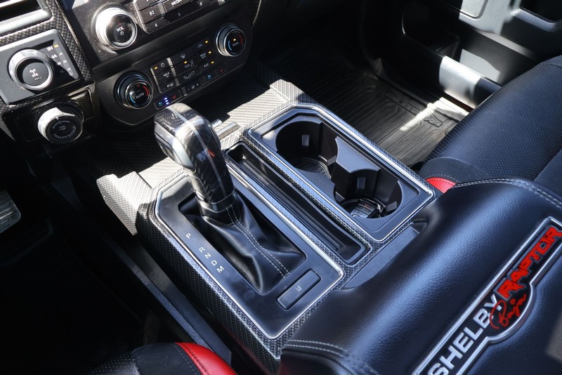 Ford F-150 Vehicle Full-screen Gallery Image 33