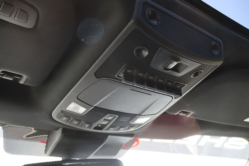 Ford F-150 Vehicle Full-screen Gallery Image 34