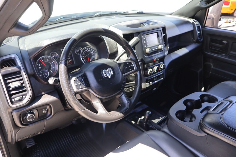 Ram 2500 Vehicle Full-screen Gallery Image 15