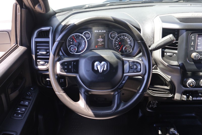 Ram 2500 Vehicle Full-screen Gallery Image 23