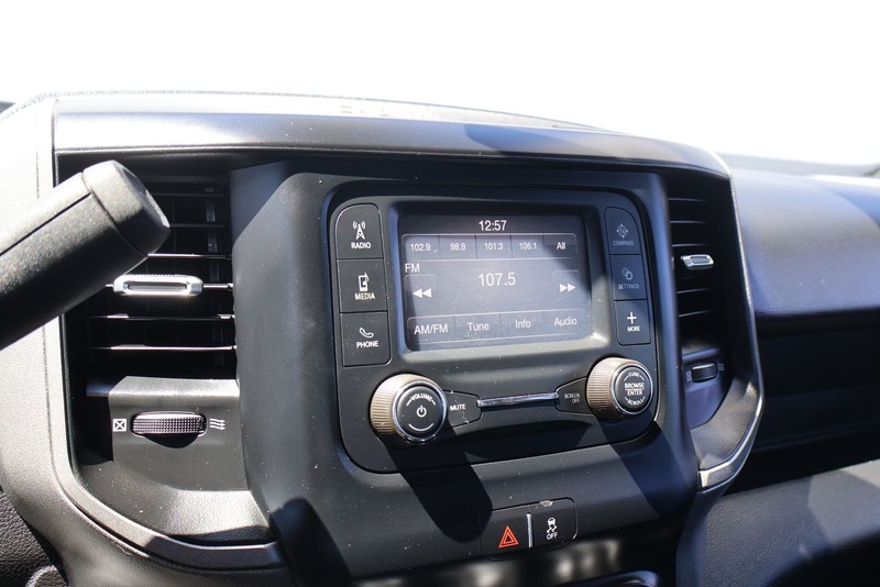 Ram 2500 Vehicle Full-screen Gallery Image 27