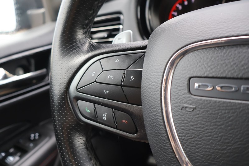 Dodge Durango Vehicle Full-screen Gallery Image 25